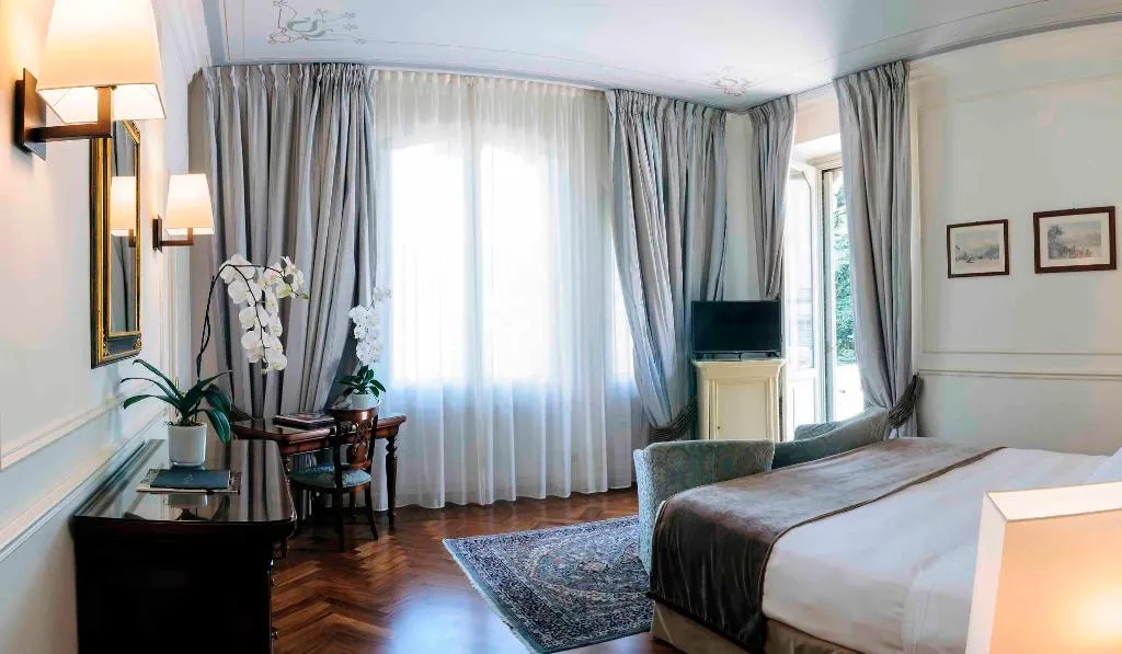 JUNIOR SUITE STANDARD Room, Albergo Terminus, Milan