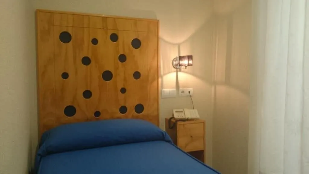 Room, Hostal Quatre Llunes, Costa Blanca