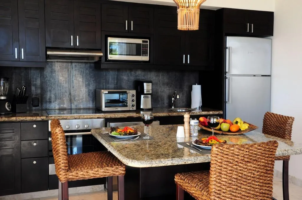 Room PREMIUM OCEAN VIEW Room, El Taj Ocean Front and Beachside Condo Hotel, Playa Del Carmen