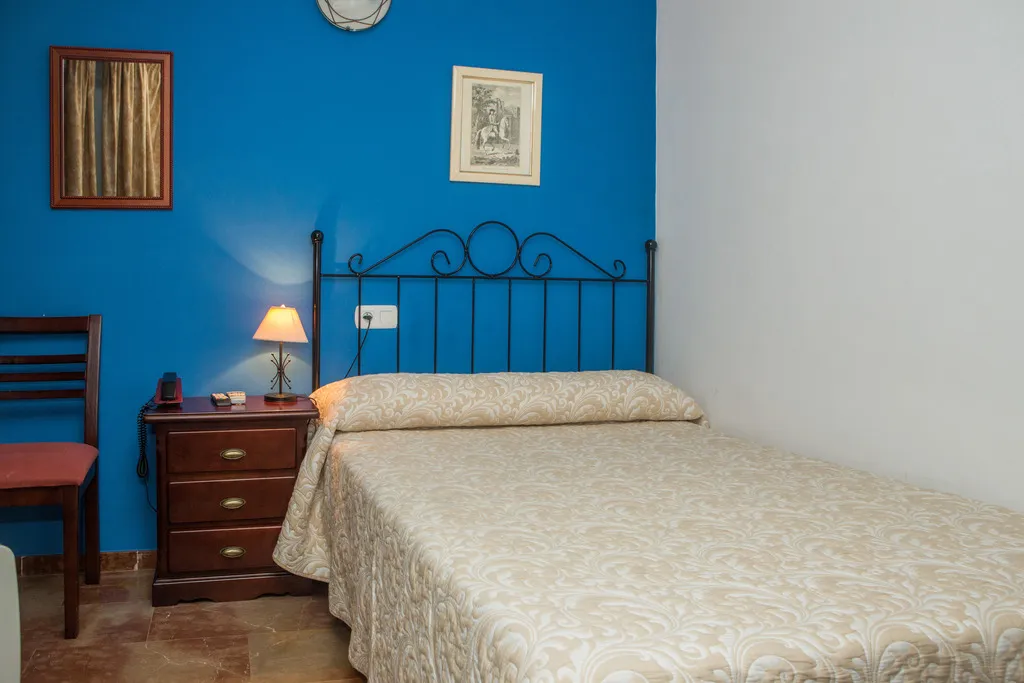 SINGLE STANDARD Room, San Cayetano, Costa Del Sol