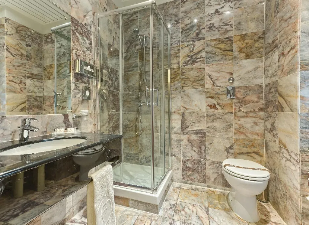 QUADRUPLE STANDARD Room, Agape Hotel AA Hotels, Milan