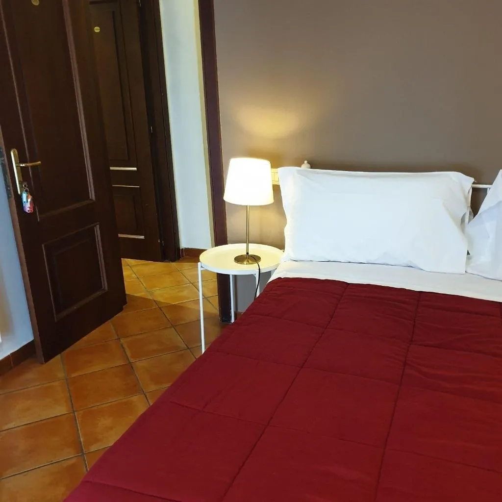 Room, La Locanda Dell Arte, Naples