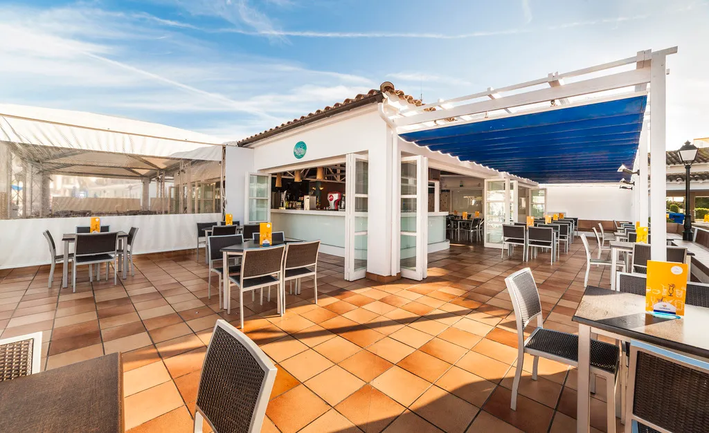 Bar, Globales Aparthotel Bouganvilla, Majorca