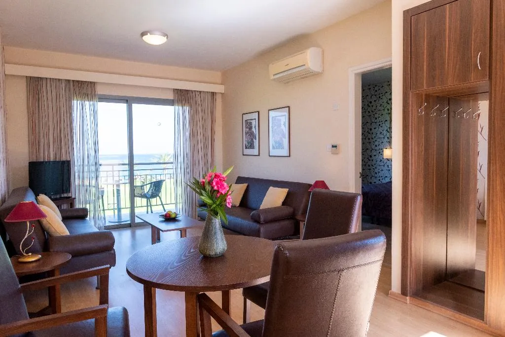 SUITE SEA VIEW Room, Natura Beach, Cyprus