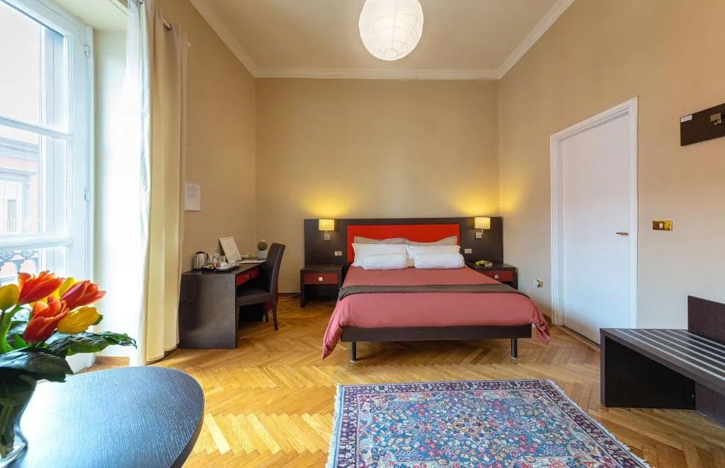 Room, B&B Il Ventre di Napoli, Naples