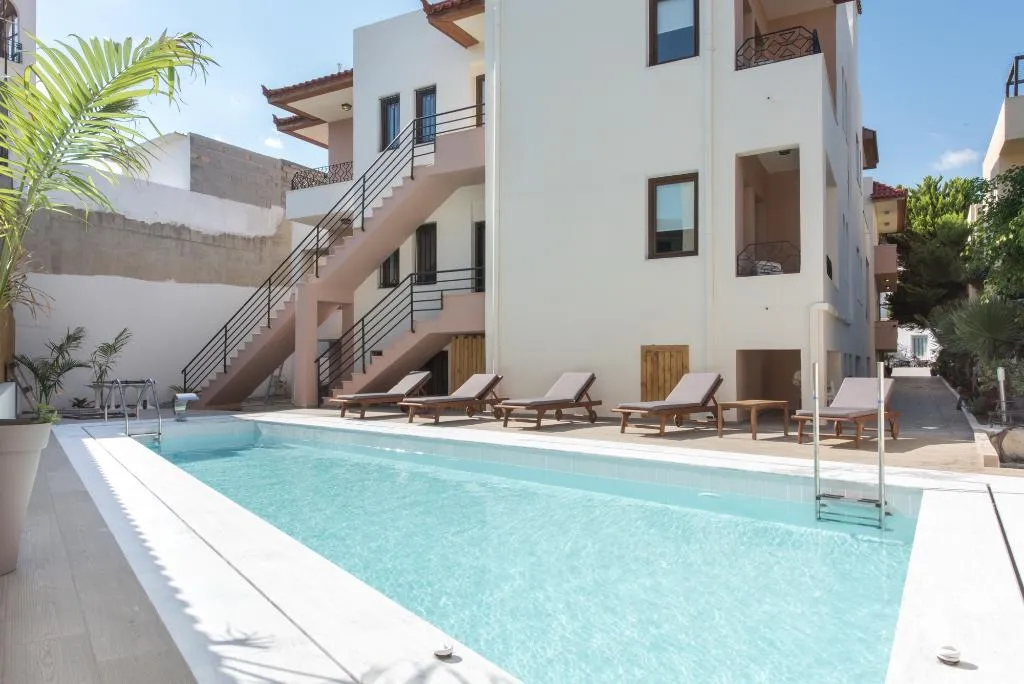 Pool, Niriedes-Dionyssos Village, Crete