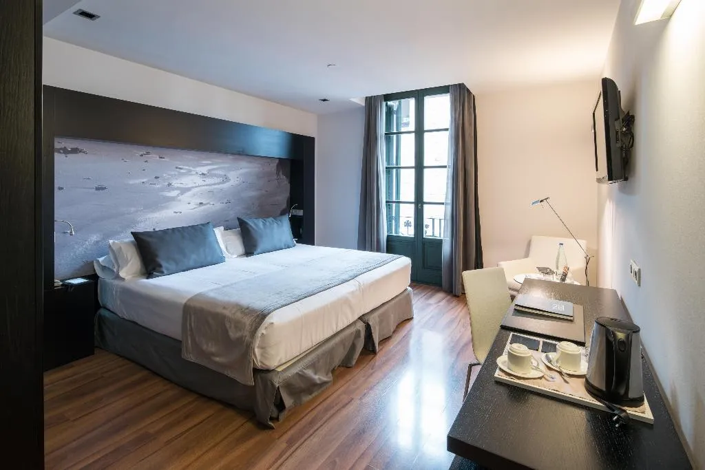 Double or Twin SUPERIOR Room, Catalonia Catedral, Barcelona