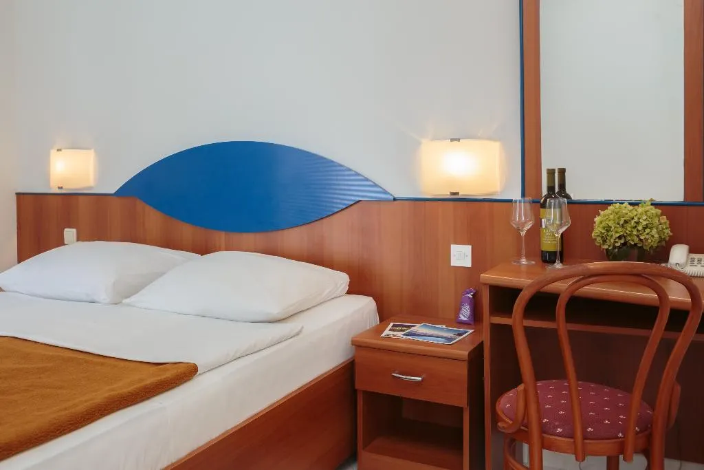 Room WITH DOUBLE BED Room, Fontana Resort, Split