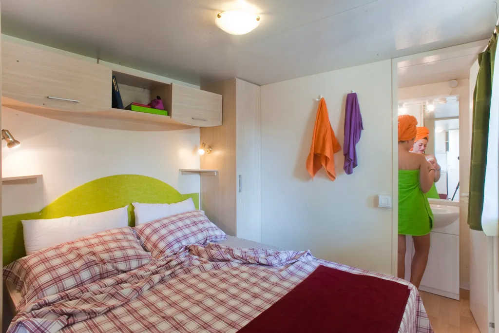 CHALET CAPACITY 5 Room, Camping Tiber, Rome
