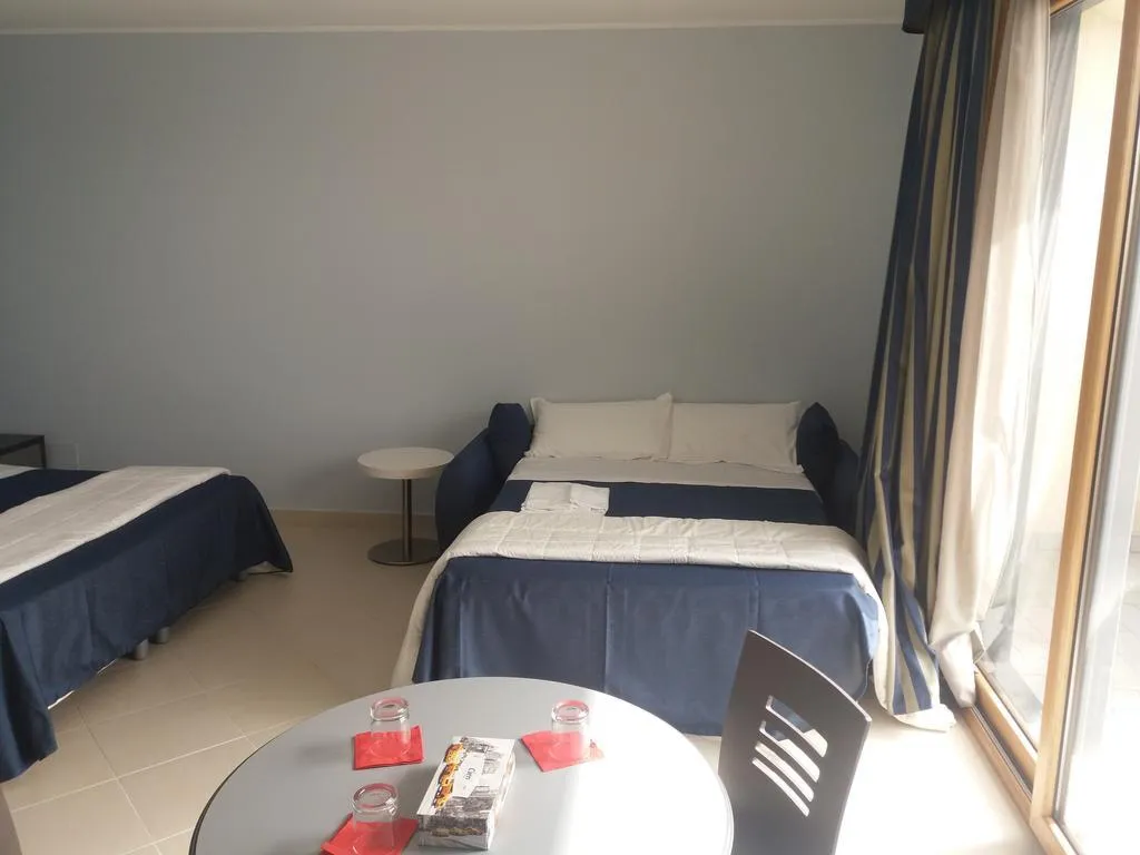 TRIPLE STANDARD Room, Hotel Cuore di Nesima, Catania