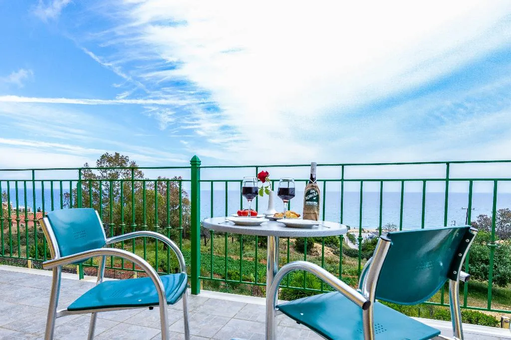 Double or Twin PREMIUM Room, Summer Sun, Kefallinia