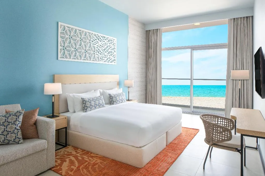 DOUBLE SUPERIOR Room, Centara Mirage Beach Resort Dubai, Dubai