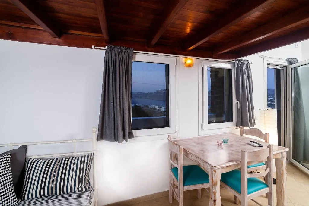 Room, Aelia Suites, Santorini