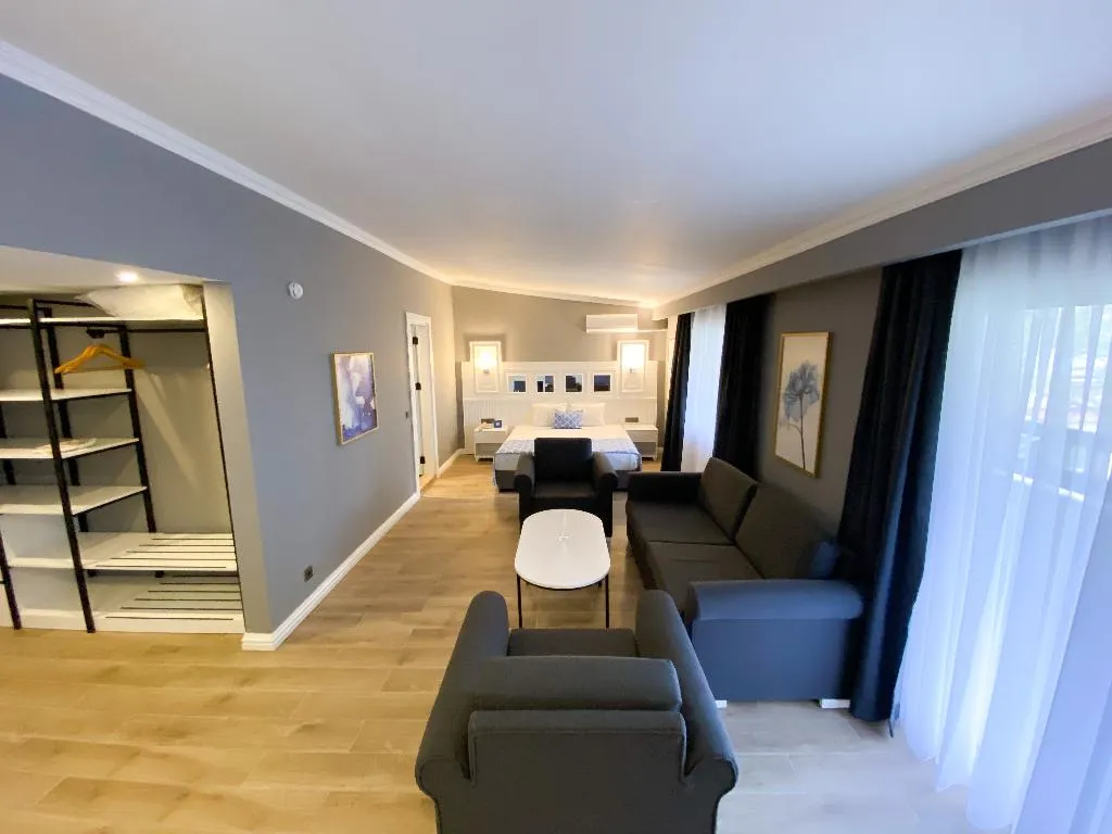 SUITE STANDARD Room, Gypsophila Club Marine, Antalya