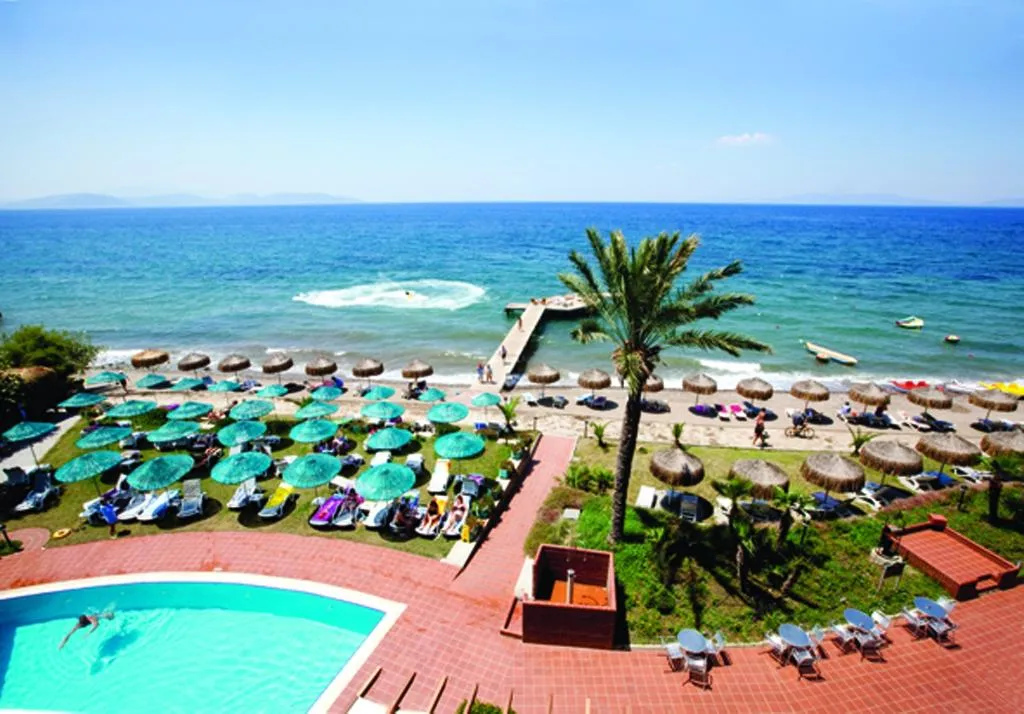 Beach, Faustina Hotel & Spa, Izmir