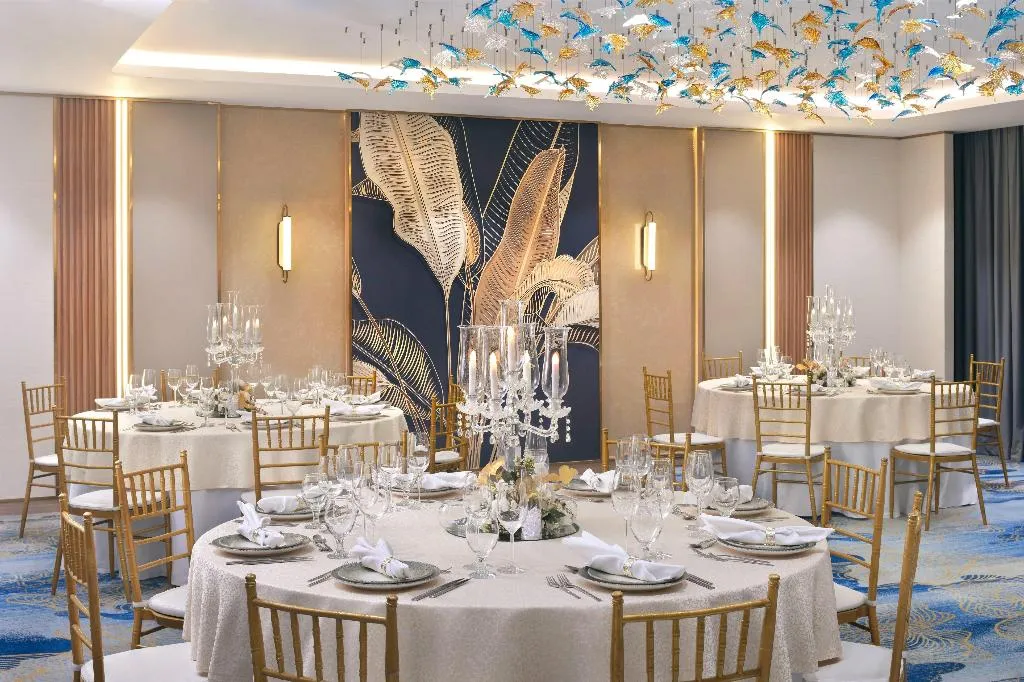 Conferences, Crowne Plaza Jumeirah, Dubai