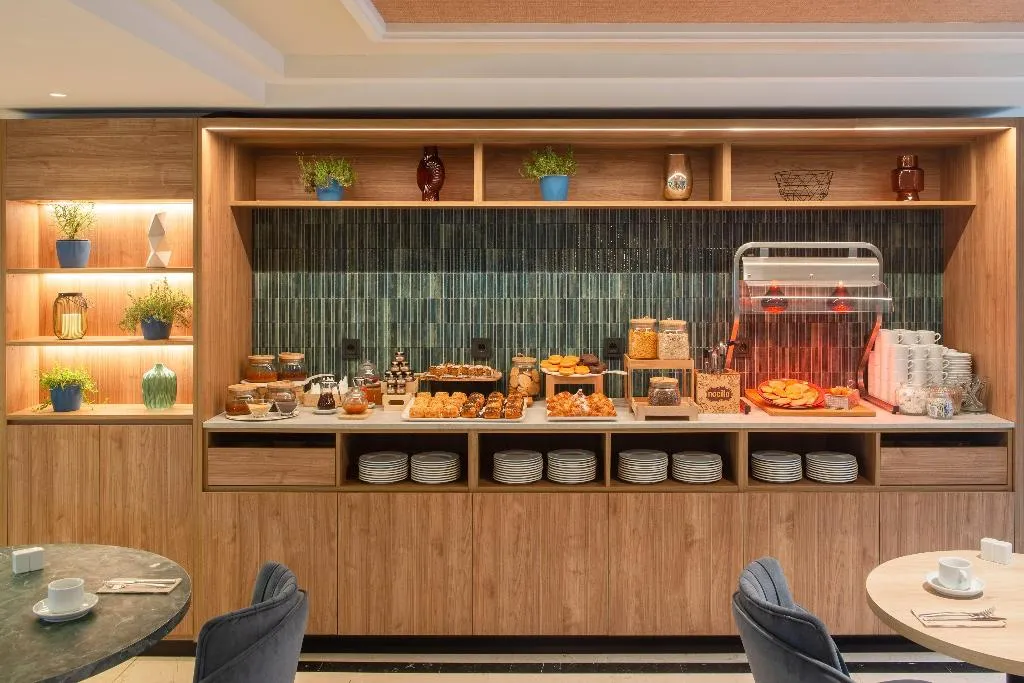 Restaurant, Madrid Alameda Aeropuerto Affiliated By Melia, Madrid
