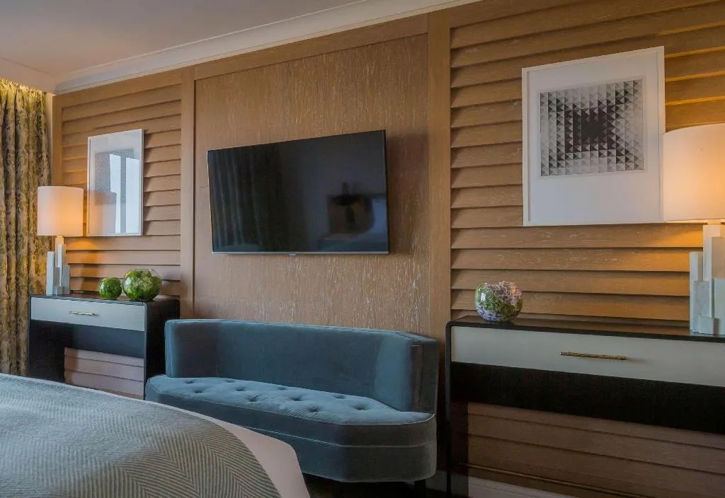 DOUBLE PREMIER KING BED Room, Conrad Dublin, Dublin