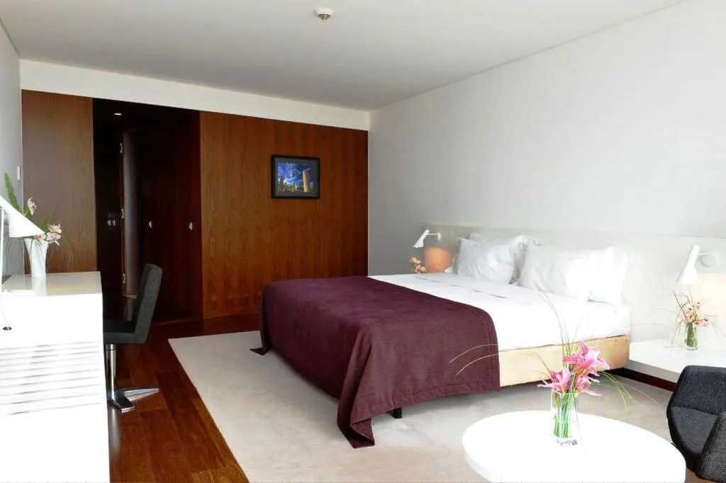 Double or Twin SUPERIOR Room, Pousada Palacio Estoi, Algarve