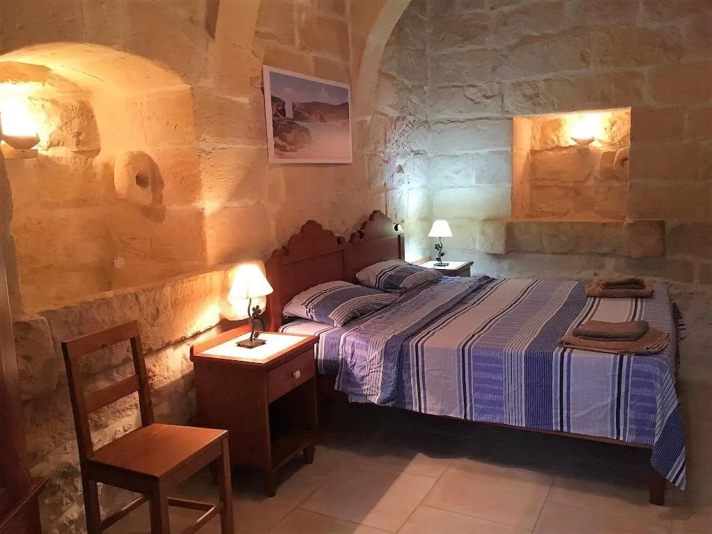 Room, Gozo B&B, Gozo