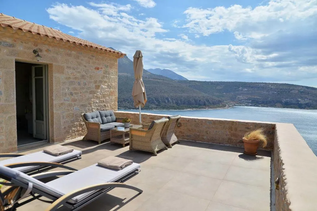 SUITE DELUXE SEA VIEW Room, Akrolithi Boutique Hotel & Suites, Kalamata