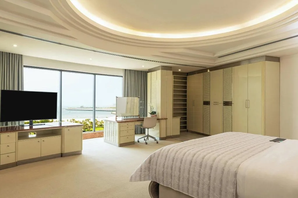 DOUBLE PENTHOUSE WITH VIEWS Room, Le Royal Meridien Beach Resort and Spa, Dubai