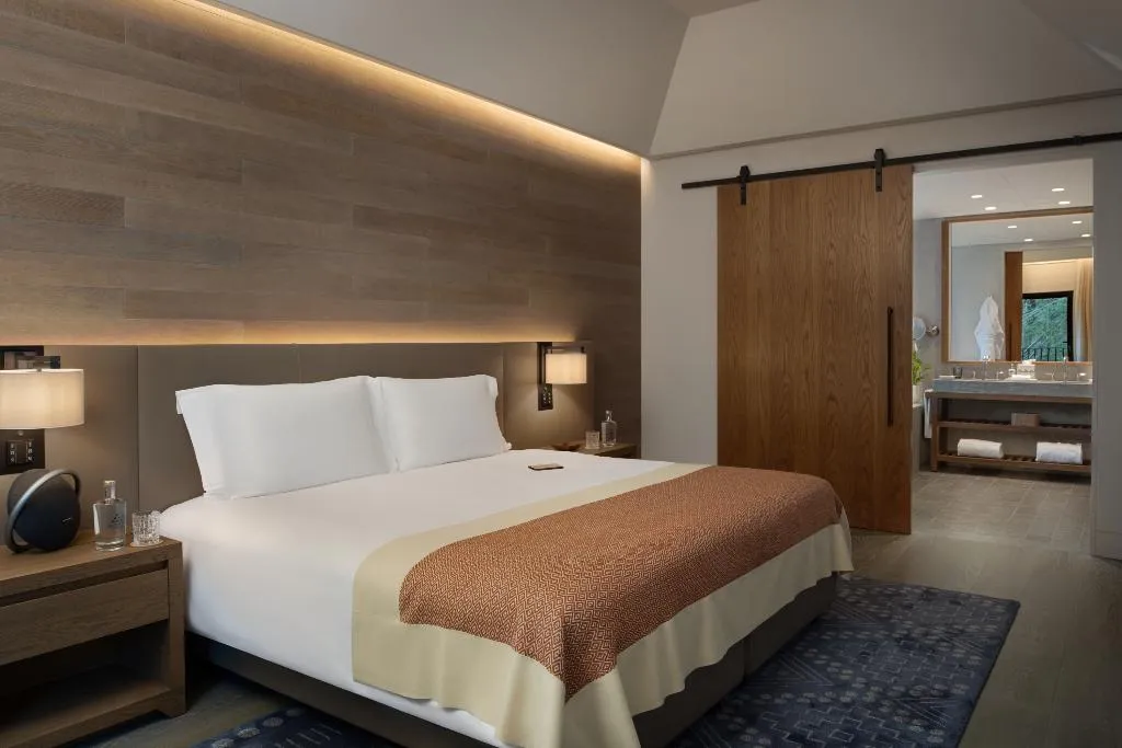 SUITE DELUXE Room, Six Senses Douro Valley, Porto