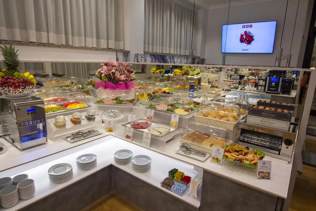 Restaurant, Flora, Milan