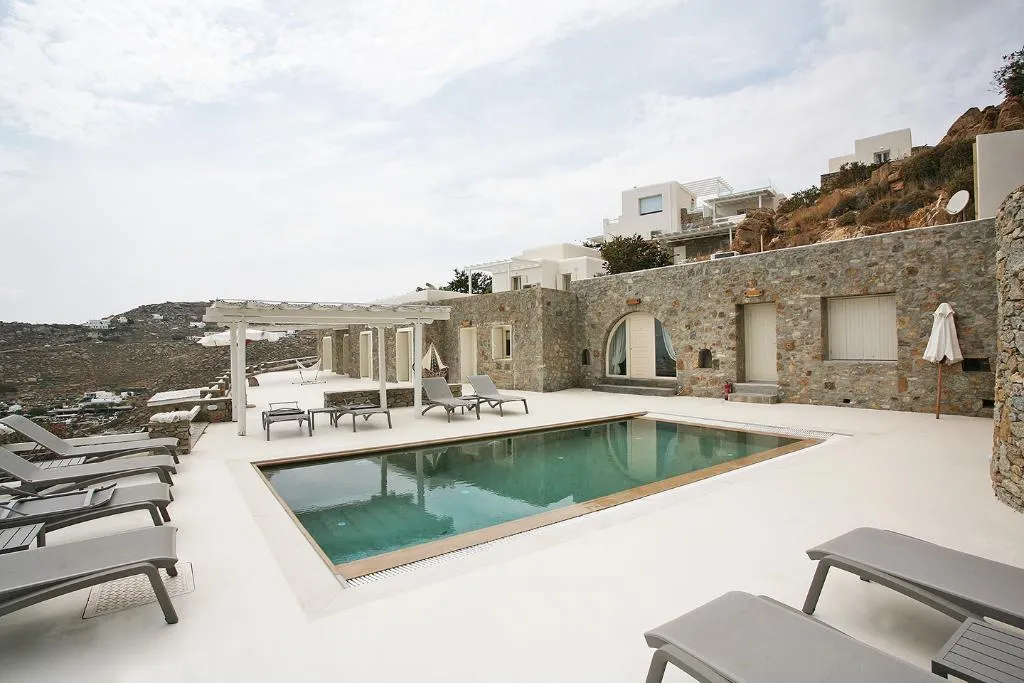 Pool, Atlantis Beach Residence, Mykonos