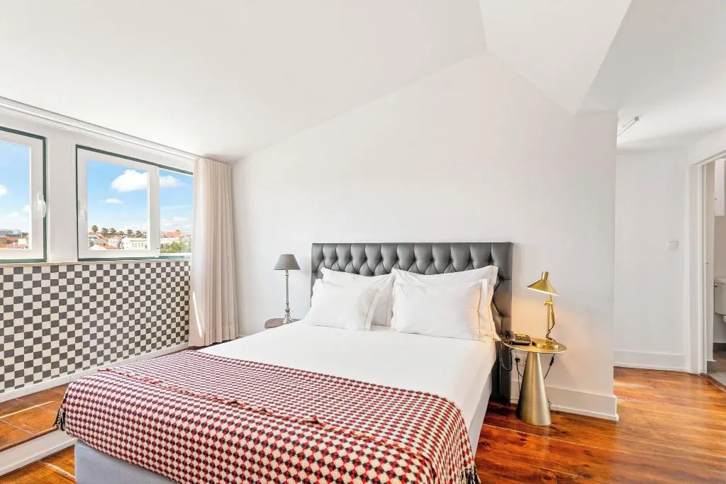 DOUBLE SUPERIOR QUEEN BED Room, Casa Do Jasmim By Shiadu, Lisbon