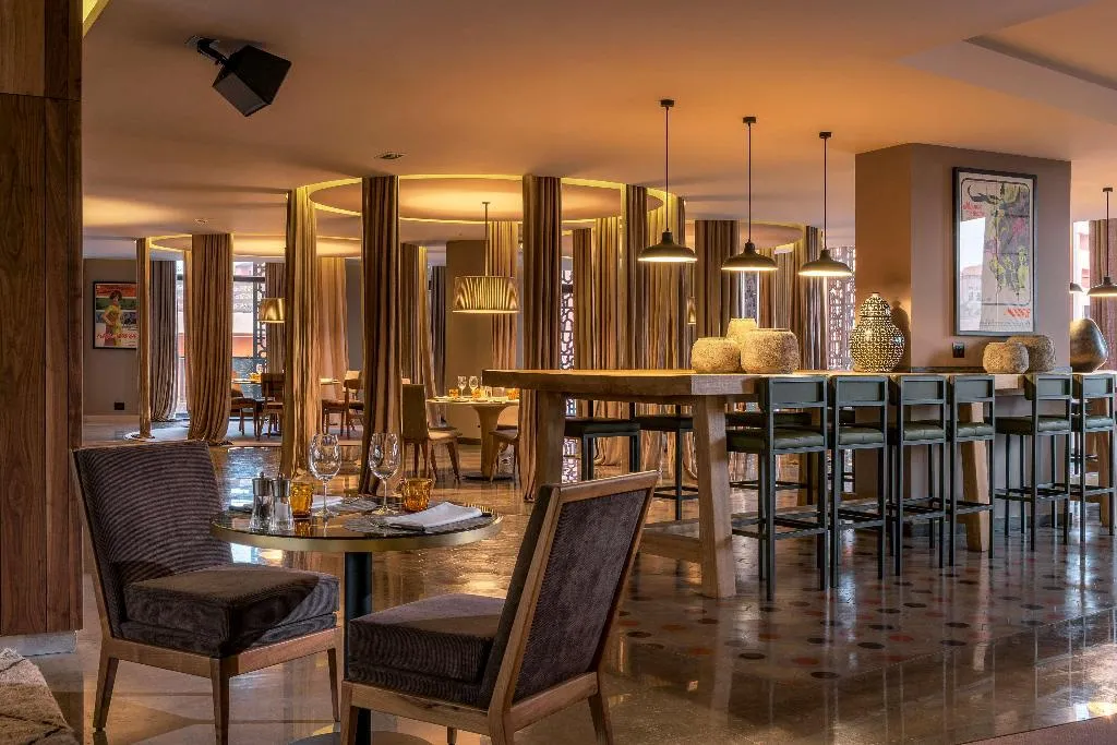 Bar, Radisson Blu Hotel Marrakech Carré Eden, Marrakech