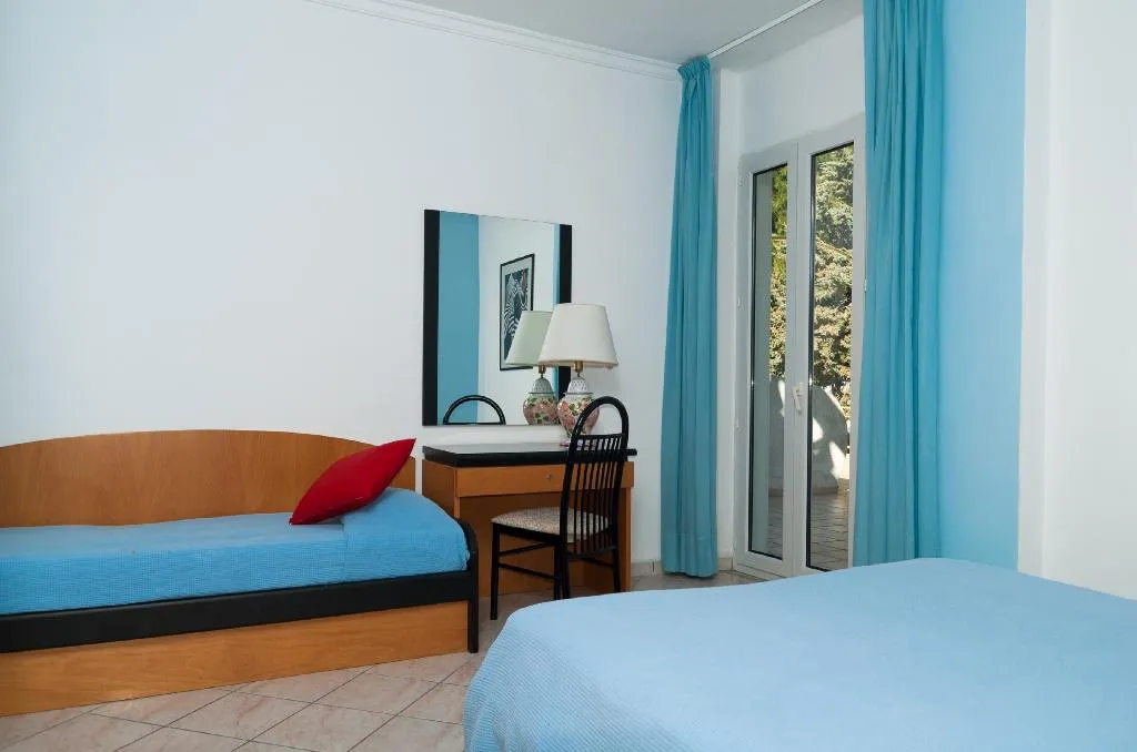 TRIPLE STANDARD Room, Hotel Internazionale, Naples