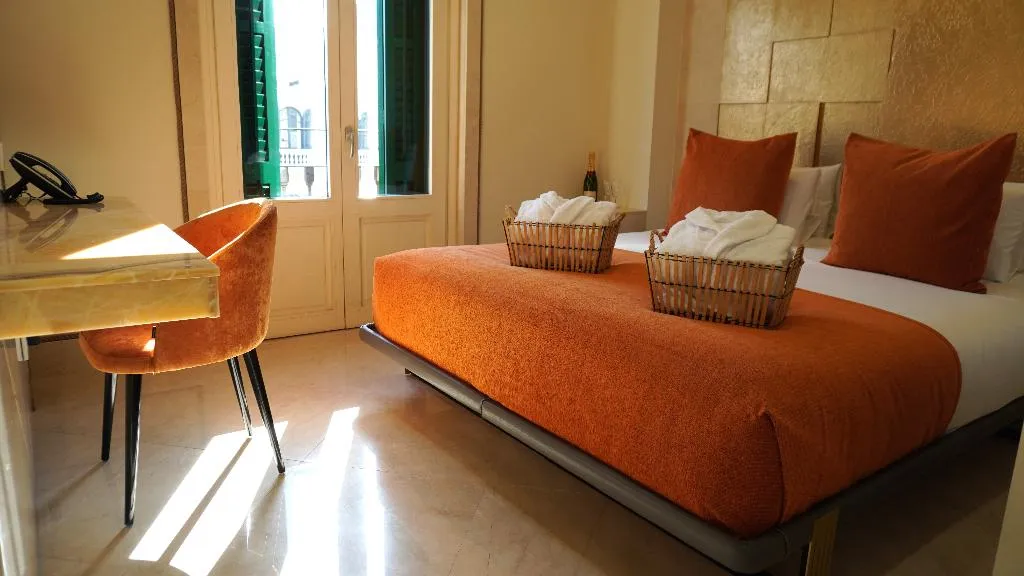APARTMENT CAPACITY 2 TWO BEDROOMS Room, Cosmo Apartments Rambla de Catalunya, Barcelona
