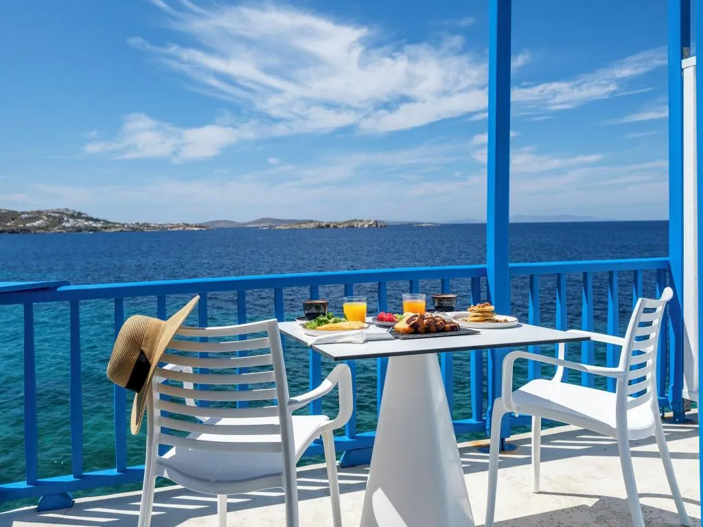 Terrace, Bluetopia Suites, Mykonos