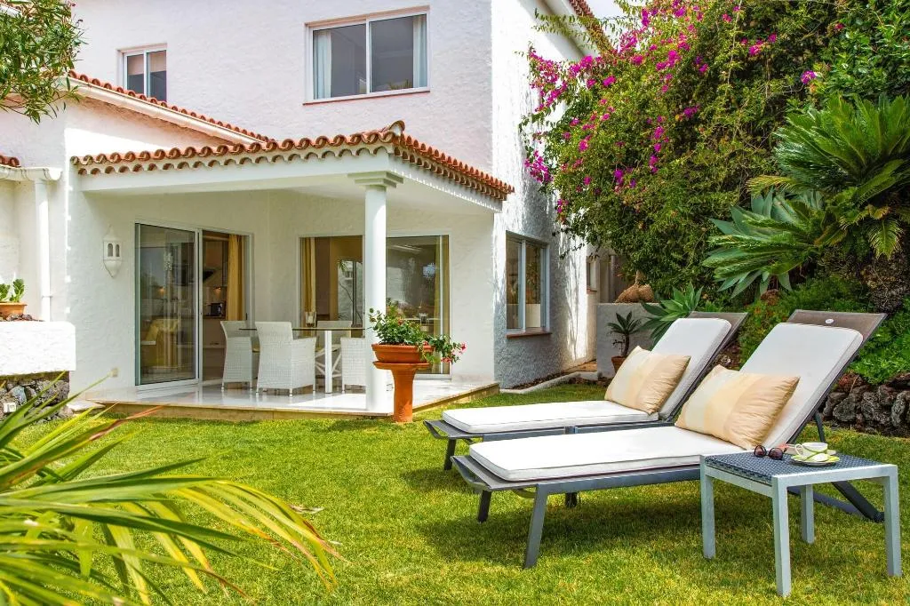 Room, Jardin de la Paz, Tenerife
