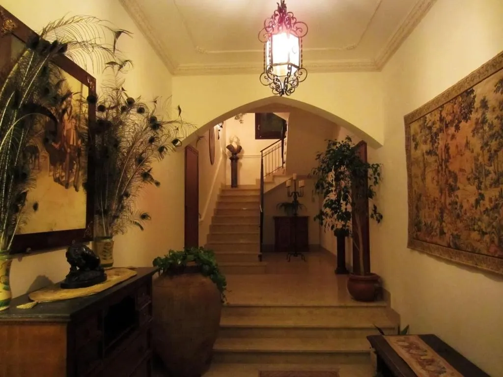 Lobby, Villa Giardinata, Palermo