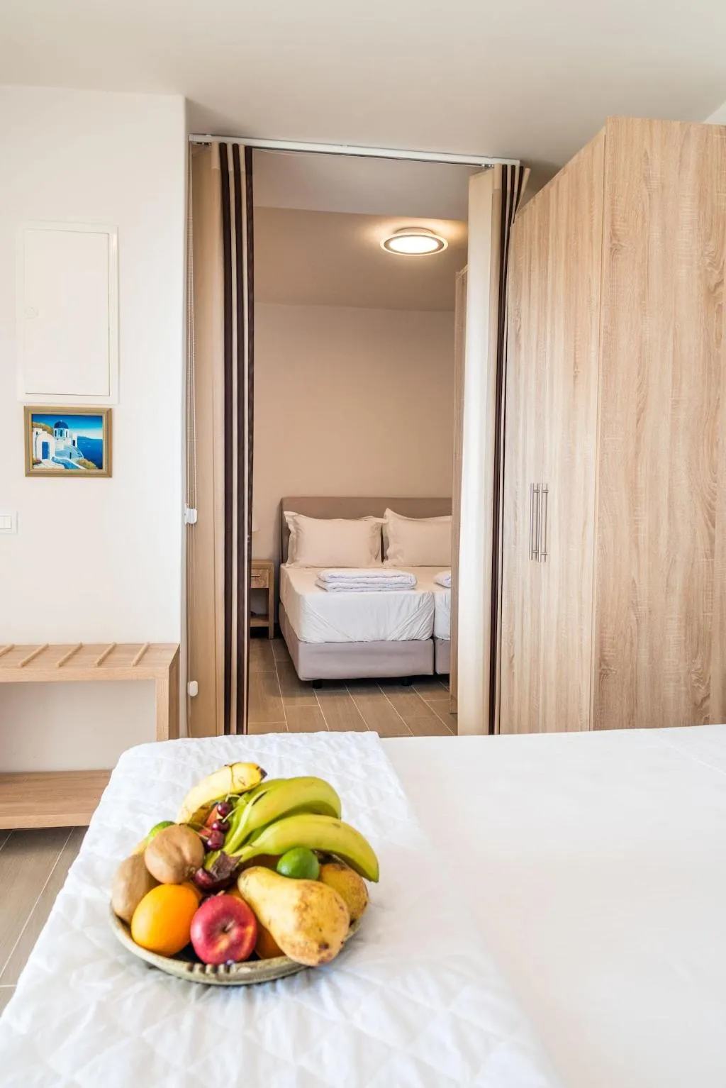 Room, Kratiras View Luxury Suites, Santorini
