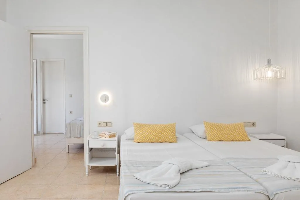 FAMILY ROOM TWO BEDROOMS Room, Bella Vista Beach Hotel & Studios, Corfu