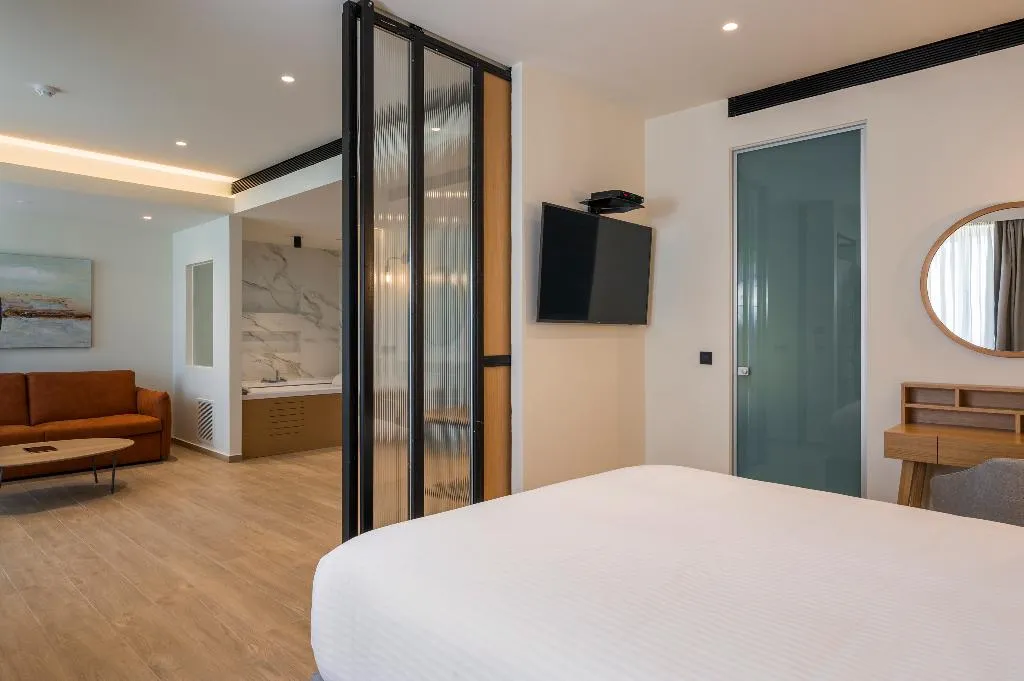 SUITE OCEAN VIEW Room, Hyperion City Hotel, Crete