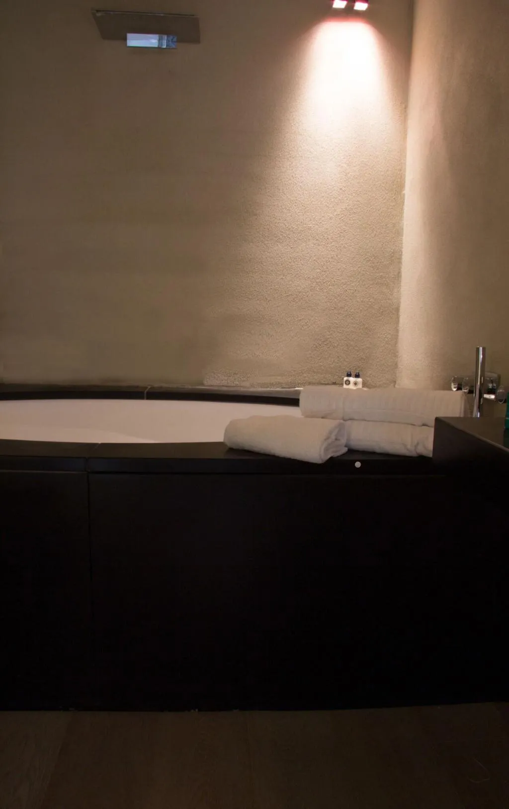 Sports and Entertainment, Hotel San Rocco, Milan
