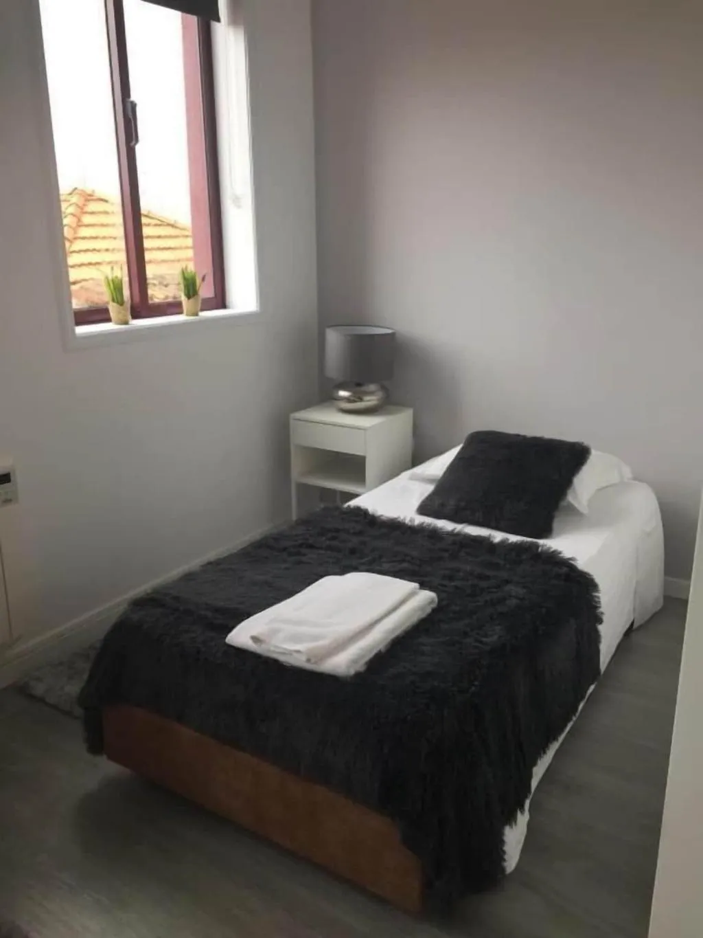 SINGLE STANDARD Room, Residencial Triunfo, Porto