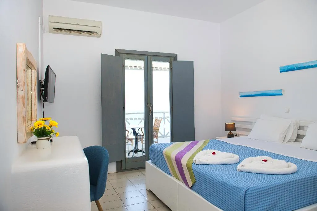 Double or Twin SUPERIOR Room, The Last Sunbeam, Santorini