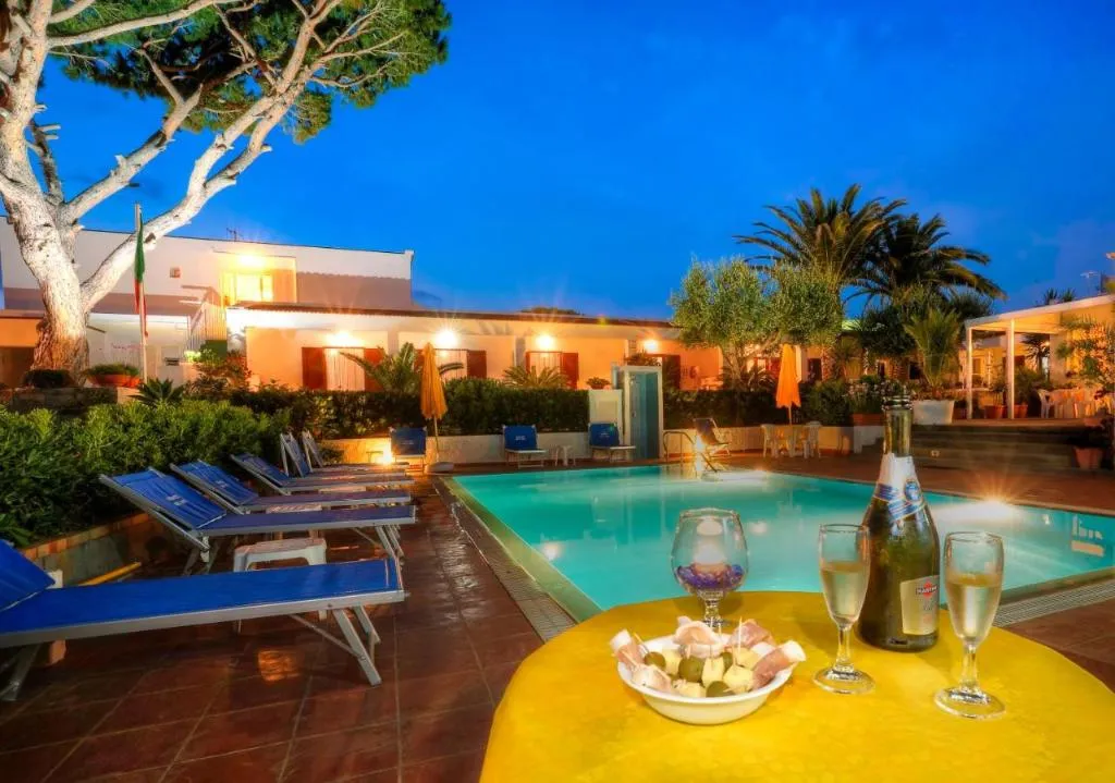 Pool, Hotel Villa Mena, Naples