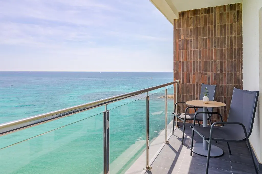 JUNIOR SUITE EXECUTIVE SEA VIEW Room, Melia Alicante, Costa Blanca