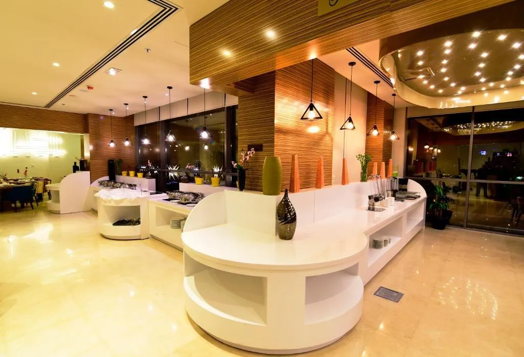 Bar, Best Western Plus Pearl Creek, Dubai