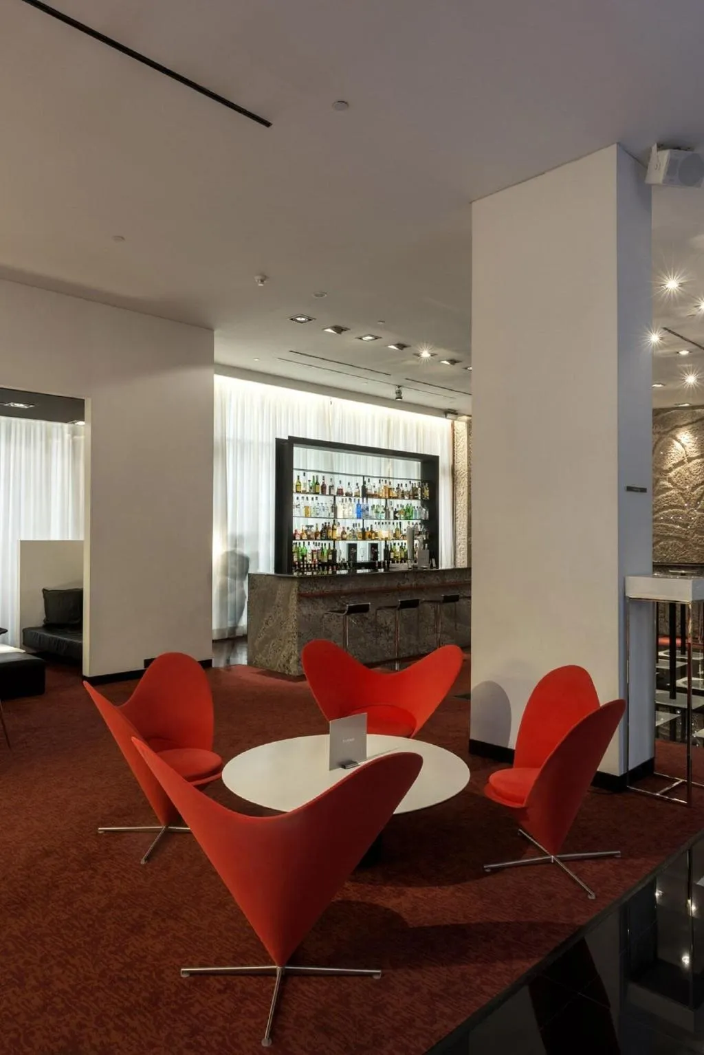 Bar, Hilton Madrid Airport, Madrid
