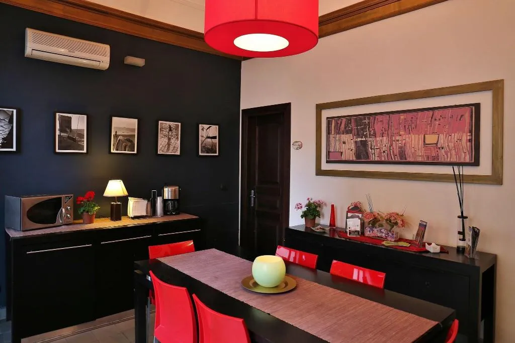 Lobby, Opera, Catania