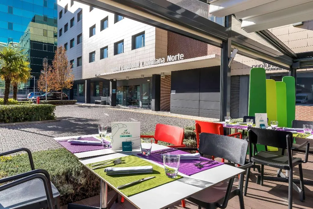 Restaurant, Zentral Castellana Norte, Madrid