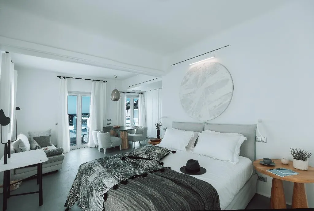 SUITE WITH JACUZZI Room, Mykonos Ammos, Mykonos