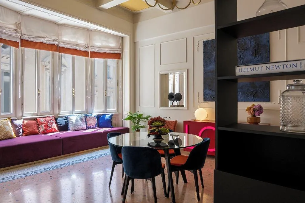 Room, Elizabeth Unique Apartments, Rome